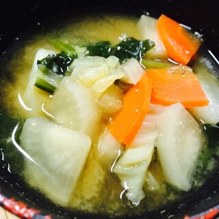 豆腐＆大根＆ほうれん草＆白菜の味噌汁